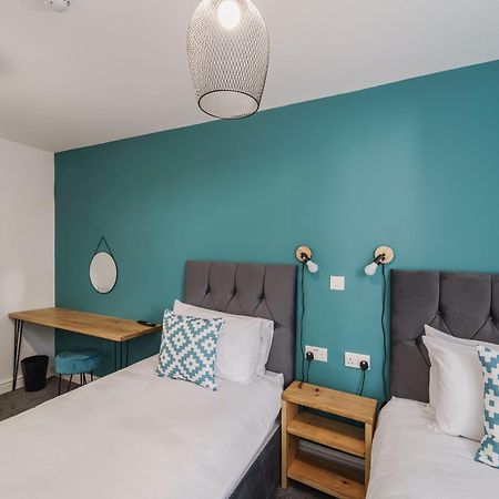 Deluxe Studio Apartments 德比 外观 照片